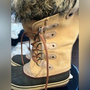 Sorel boots 7